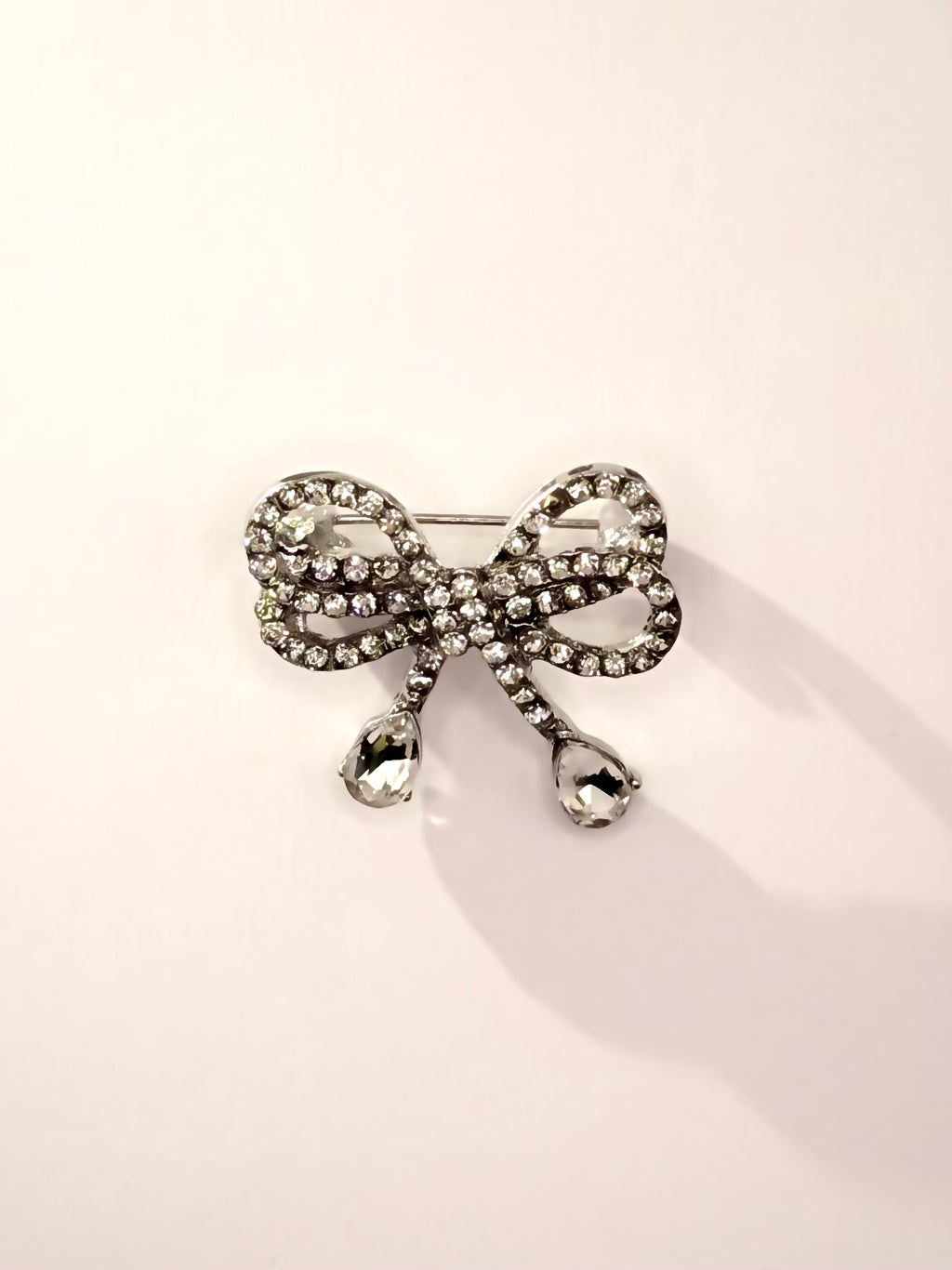 Elegant Crystal Ribbon Bow Brooch