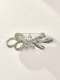 Luxurious Minimalist 3D Bow Brooch – Silver