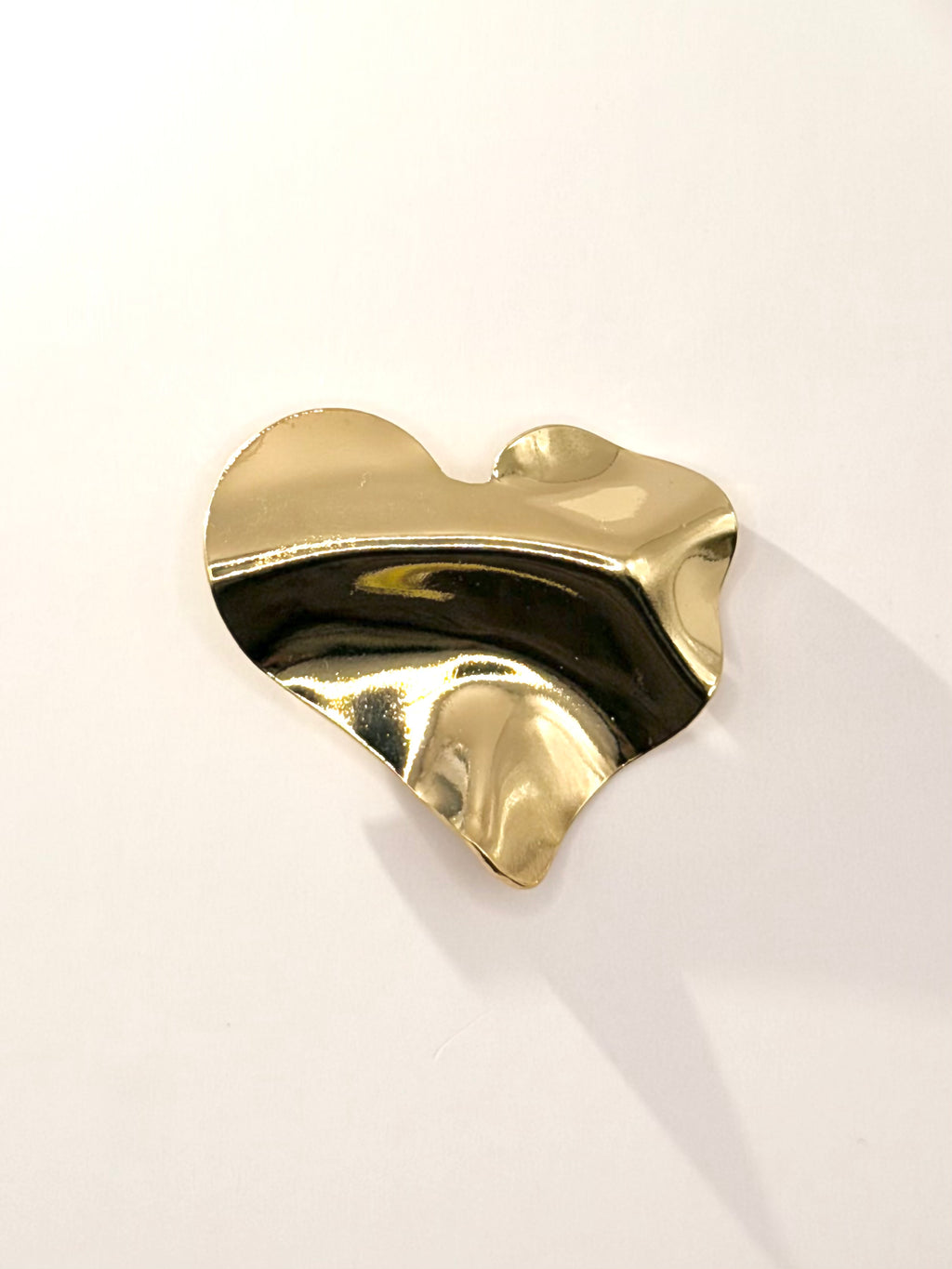 Sculpted Heart Minimalist Brooch